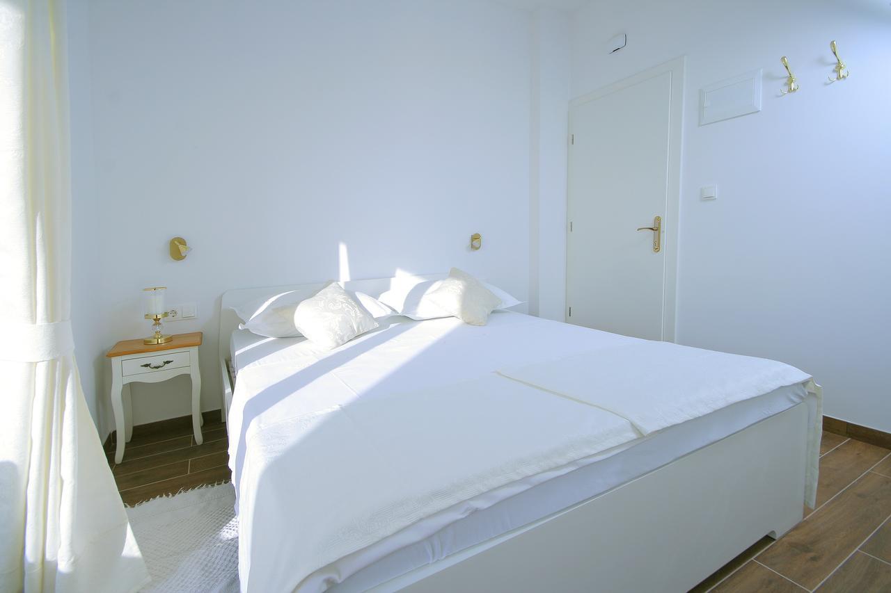 Apartments Parcela Сегет-Враница Экстерьер фото